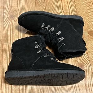 Ladies BearPaw boots